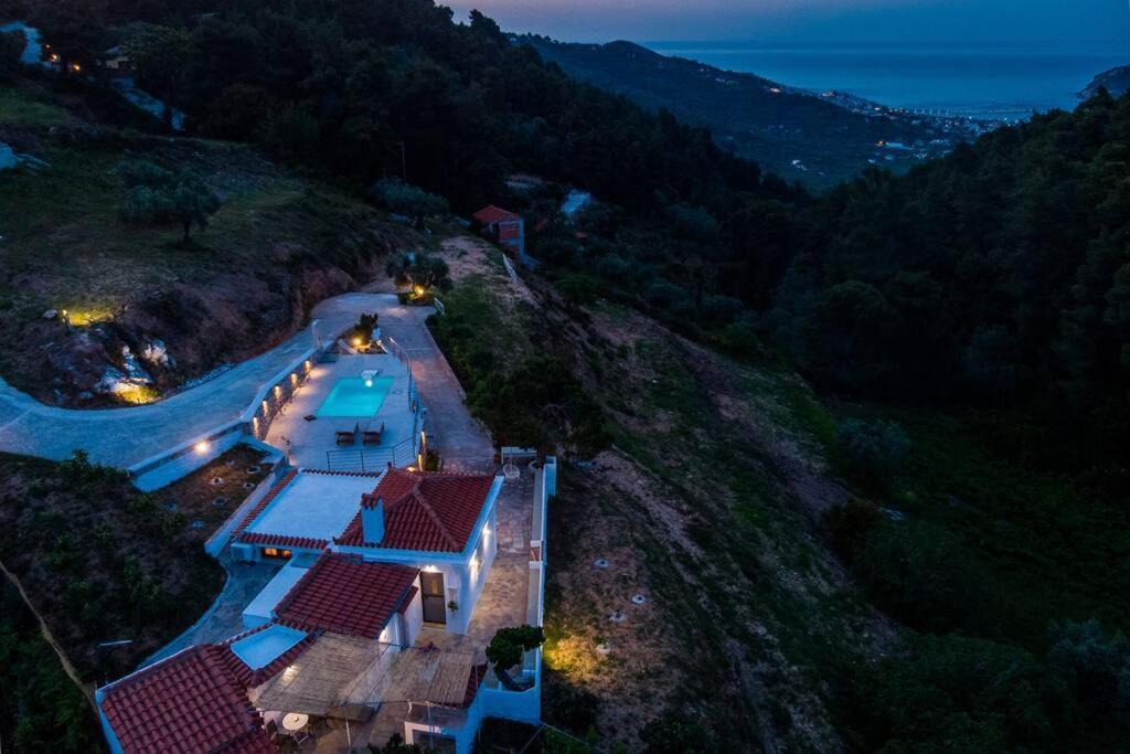 Villa Koukounaria スコペロス エクステリア 写真